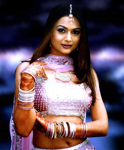  Legacy and Influence: The Impact of Amrita Arora on Bollywood 