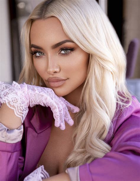 Achieving Greatness: Lindsey Pelas' Path to Success