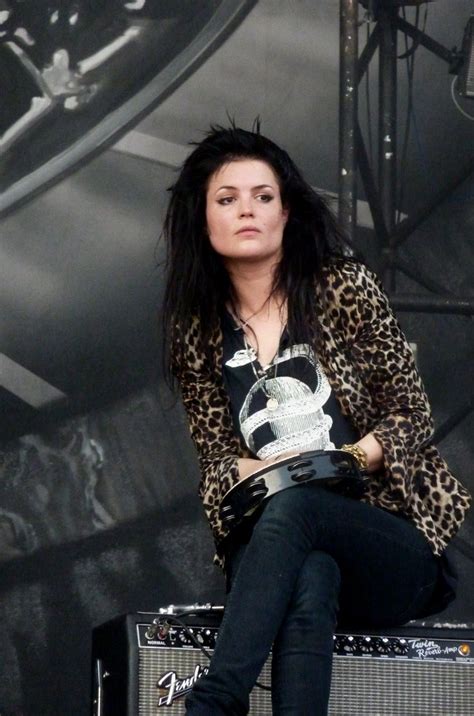 Age is Just a Number: Alison Mosshart's Birthdate and Zodiac Sign