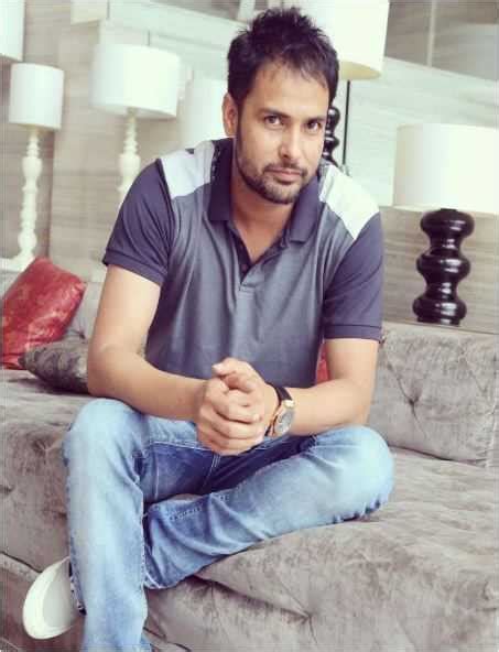 Amrinder Gill's Age, Height, and Figure