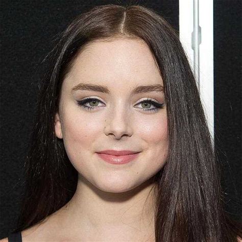 An Insight into Madison Davenport's Age, Height, Figure, and Net Worth