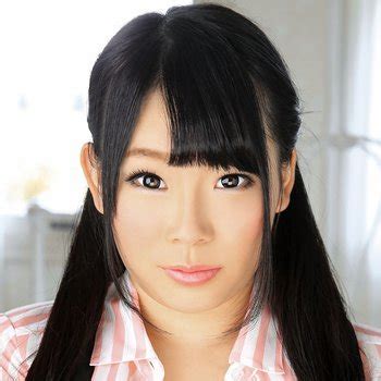 An Mashiro: A Rising Star in the World of Entertainment