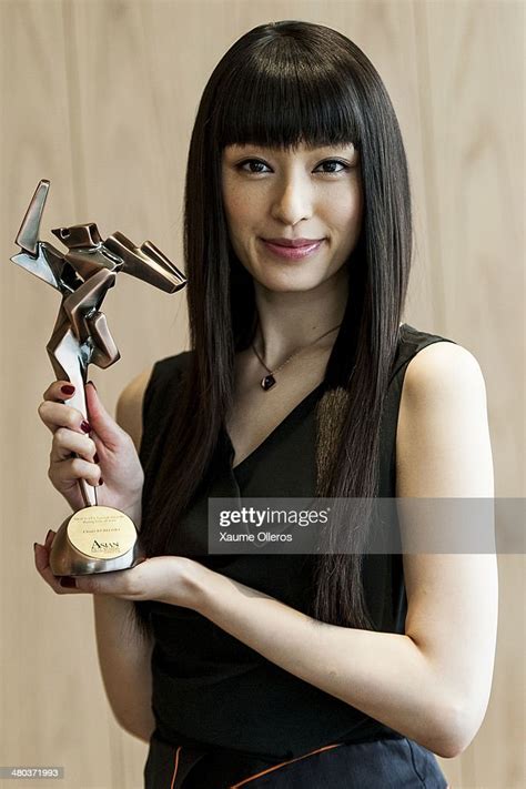 Aoi Mikuriya: A Rising Star in the Entertainment Industry