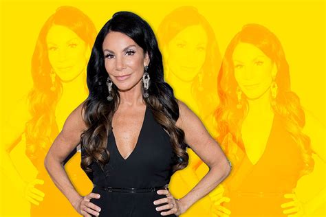 Beauty and Style: Danielle Staub's Fashion Statements