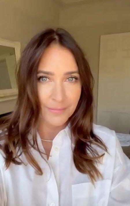 Calculating Lisa Snowdon's Financial Success