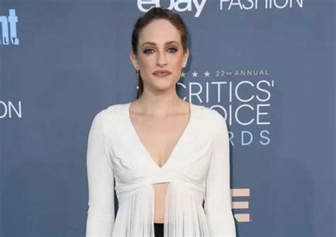 Carly Chaikin's Age, Height, and Figure