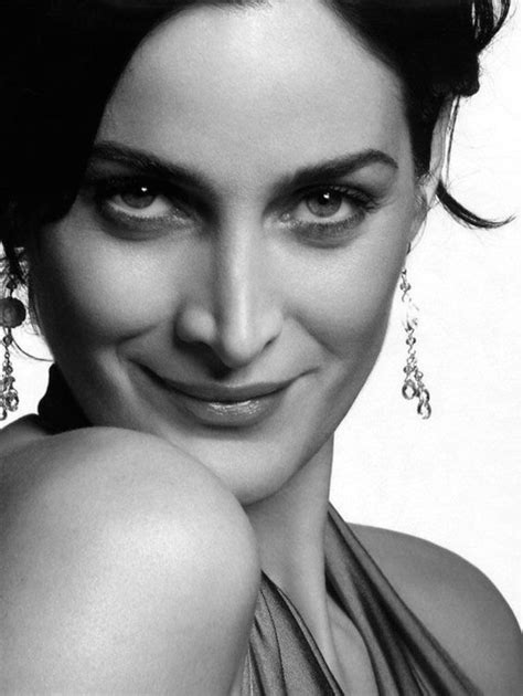 Carrie Anne Moss: From Early Life to International Stardom