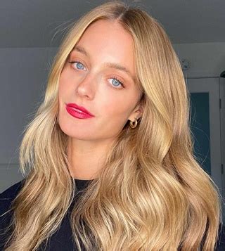 Defying Beauty Standards: Kate Bock's Unique Height and Figure