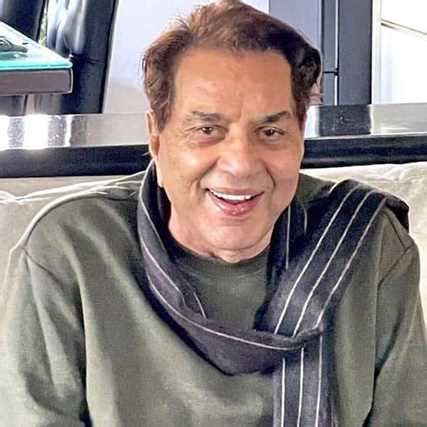 Dharmendra's Age, Height, and Figure