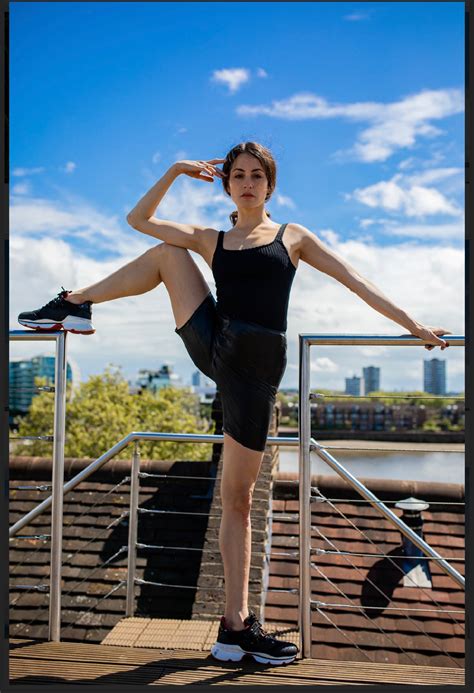 Discover the Height, Figure, and Fitness Regimen of the Talented Dancer