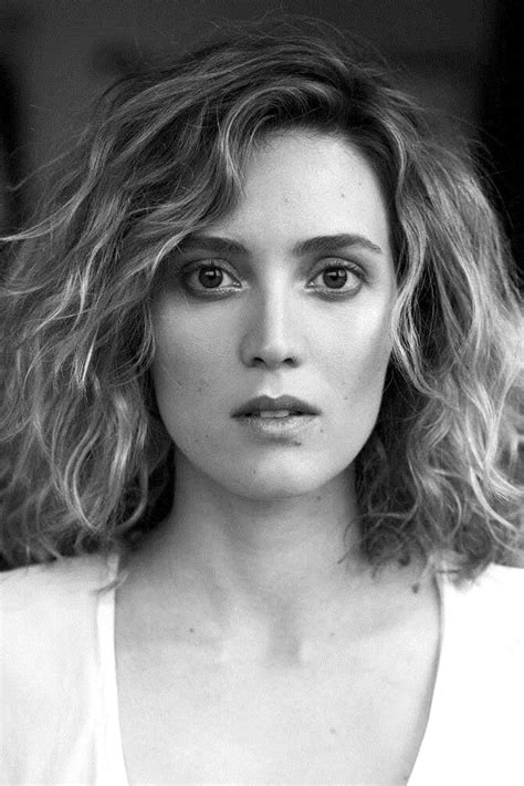 Evelyne Brochu: A Promising Talent in the Entertainment Industry