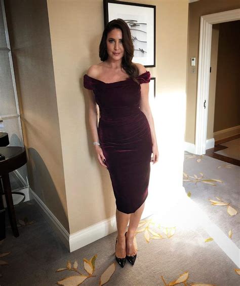 Exploring Lisa Snowdon's Height and Figure Measurements