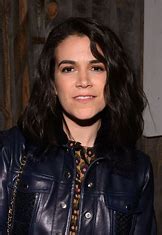 Exploring the Wealth of Abbi Jacobson