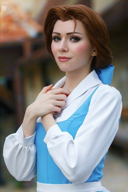 Figure of Belle Cosplay