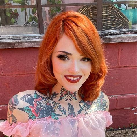 Height and Figure: Marlene Suicide's Unique Physical Attributes