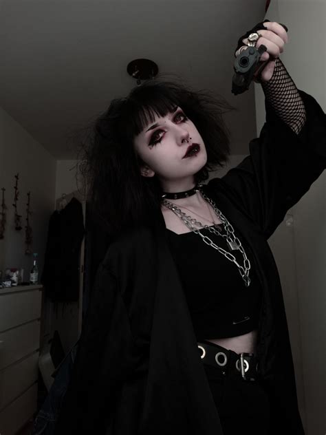 Influence and Style: Embracing the Goth Aesthetic