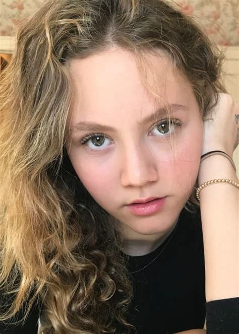 Iris Apatow's Figure: Maintaining a Healthy Lifestyle