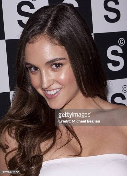 Jaclyn Swedberg - An Aspiring Talent in the Showbiz Arena