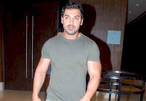 John Abraham's Height in Comparison to Other Celebrities