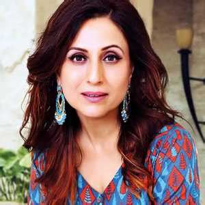 Kishori Shahane Vij Biography