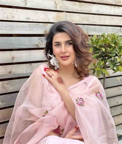 Kubra Khan's Age: An Insight into the Actress's Youthful Charm