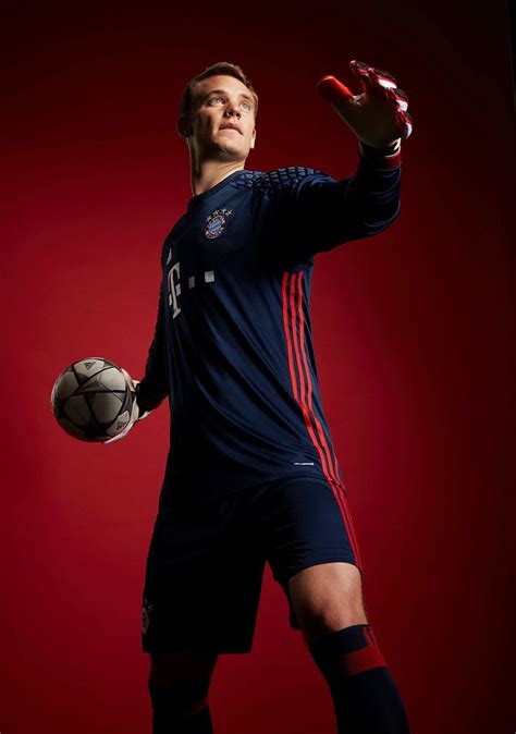Mastering the Art of Goalkeeping: Neuer's Unparalleled Skillset