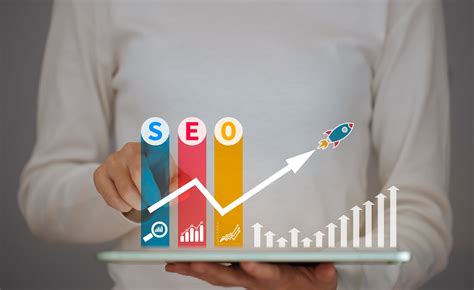 Maximizing Search Engine Visibility: Enhancing Content with Targeted Keywords