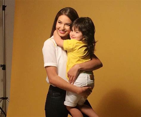 Motherhood and Parenthood: Sarah Lahbati's Journey as a Mom