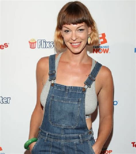 Pollyanna McIntosh Biography