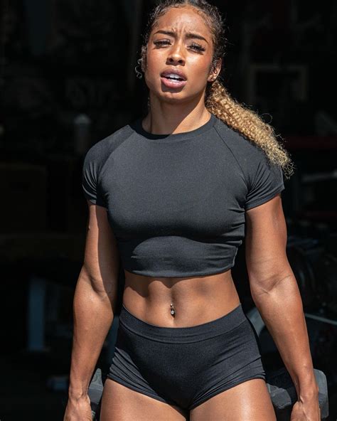 Qimmah Russo's Figure and Body Measurements