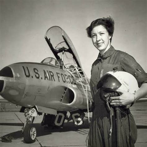 Rose Le: A Trailblazing Female Pilot of the 20th Century