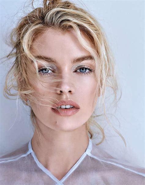 Stella Maxwell: A Rising Star in the Modeling World