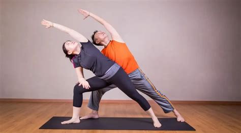 Stretch Your Side Body and Expand Your Ribcage with Extended Side Angle Pose