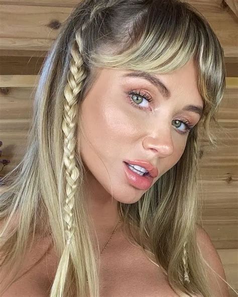 The Enchanted Figure of Sara Jean Underwood: Secrets Revealed