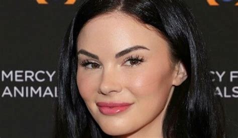 The Influence of Jayde Nicole's Career: Inspiring a New Generation of Upcoming Models