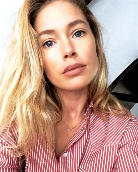 The Power of Social Media: Doutzen Kroes' Influencer Status