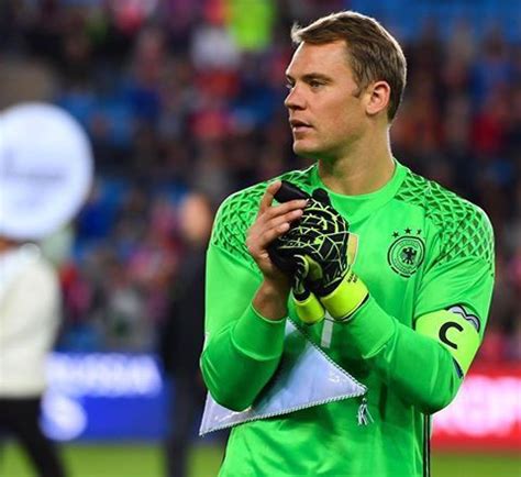 The Rise of a Football Icon: Understanding Manuel Neuer's Journey