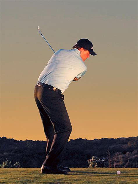 The Unconventional Style: Mickelson's Distinctive Approach to Golf