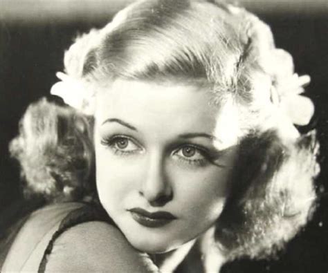 Understanding Joan Bennett's Age, Height, and Figure