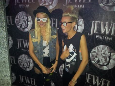 Understanding Olivia Nervo's Fashion and Style Choices