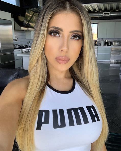 Unveiling Valeria Orsini's Age: Exploring the Life of a Modern Heroine