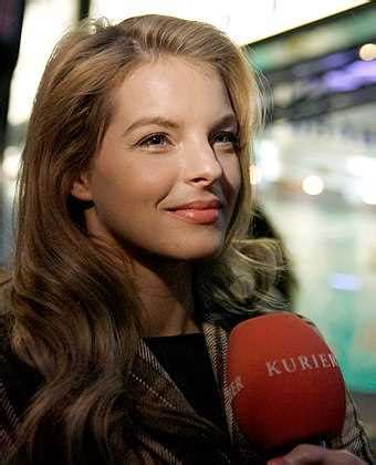 Unveiling Yvonne Catterfeld's Age, Height, and Figure