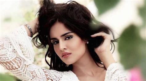 Unveiling the Financial Success: Calculating Nathalia Kaur's Earnings