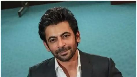 Unveiling the Secrets Behind Sunil Grover's Timeless Appearance