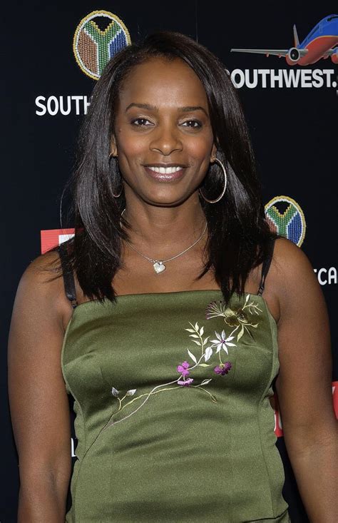 Vanessa Bell Calloway: Biography and Early Life